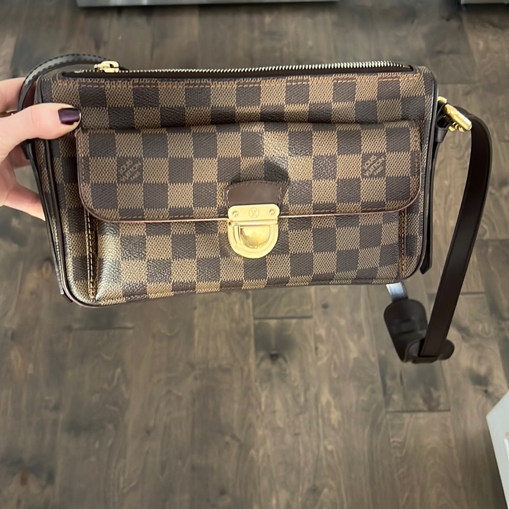 Authentic Louis Vuitton Damier Ebene Ravello GM